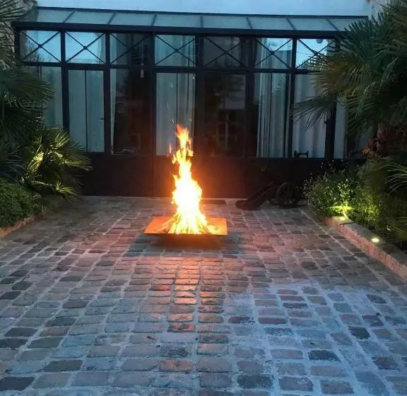 Majatalo Villa Raspail