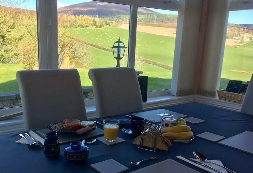 The Gables Whisky B&b