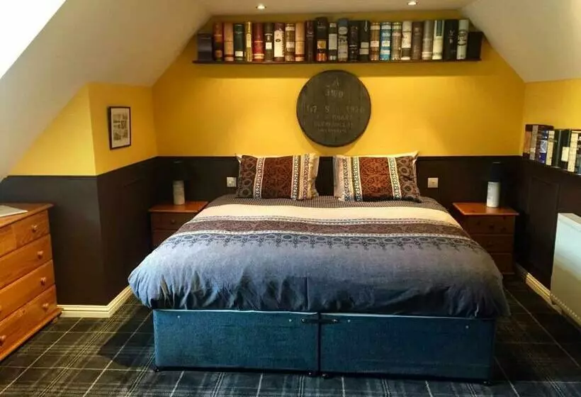 The Gables Whisky B&b