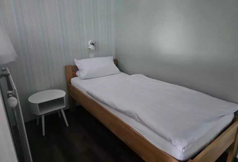 Retkeilymaja Gästehaus Loehnert Gmbh