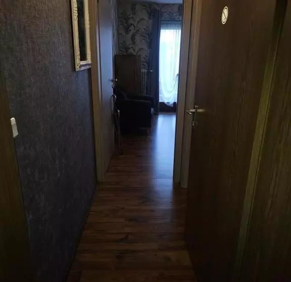 Retkeilymaja Gästehaus Loehnert Gmbh