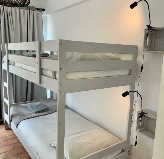 Almograve Beach Hostel