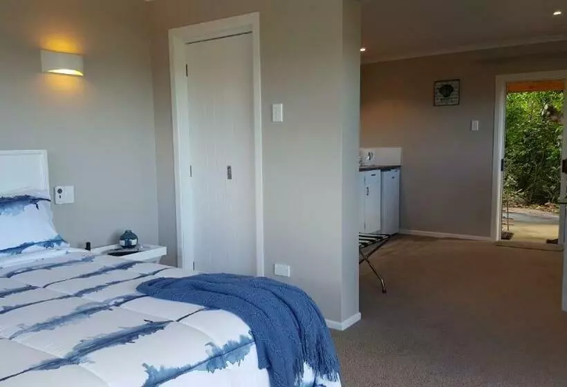 Aamiaismajoitus (B&B) Bird Haven