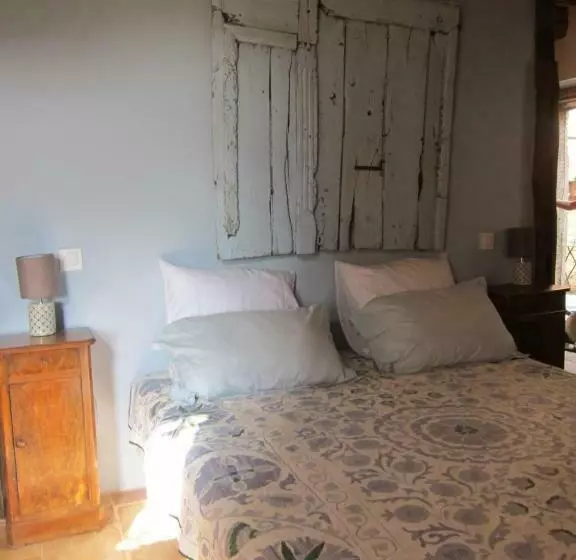 Aamiaismajoitus (B&B) La Lauze Et L Anguille