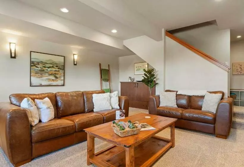 ベッドアンドブレックファースト Shawnigan Hills Guest Suite