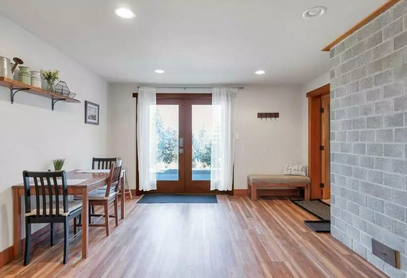 ベッドアンドブレックファースト Shawnigan Hills Guest Suite