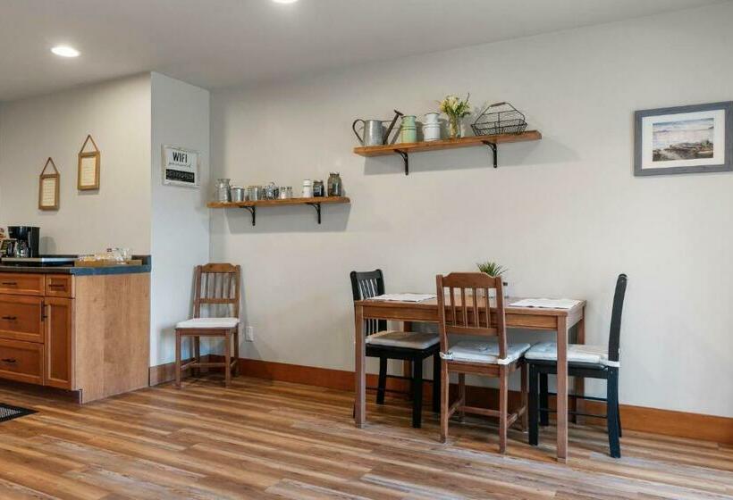 Bed & Breakfast Shawnigan Hills Guest Suite