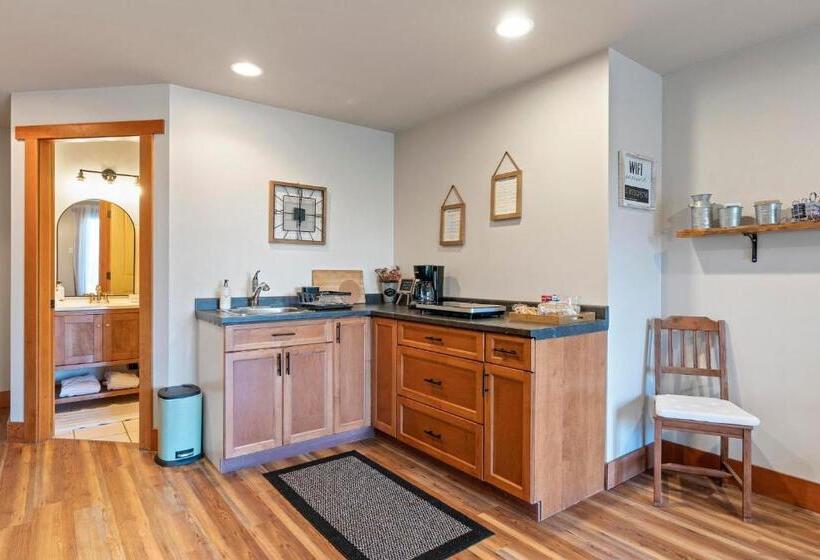 Bed & Breakfast Shawnigan Hills Guest Suite