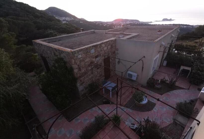 צימר Tre Castelli