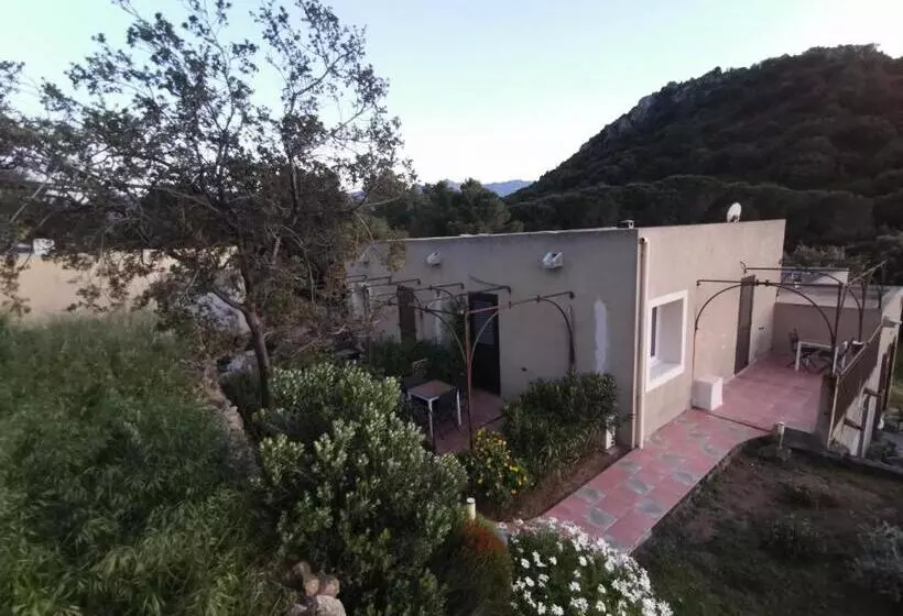 ベッドアンドブレックファースト Tre Castelli