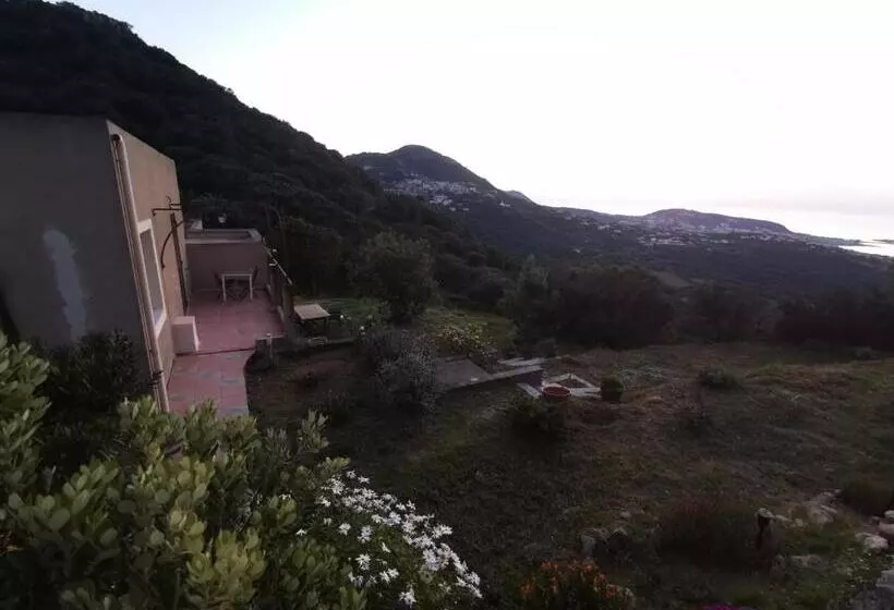 ベッドアンドブレックファースト Tre Castelli