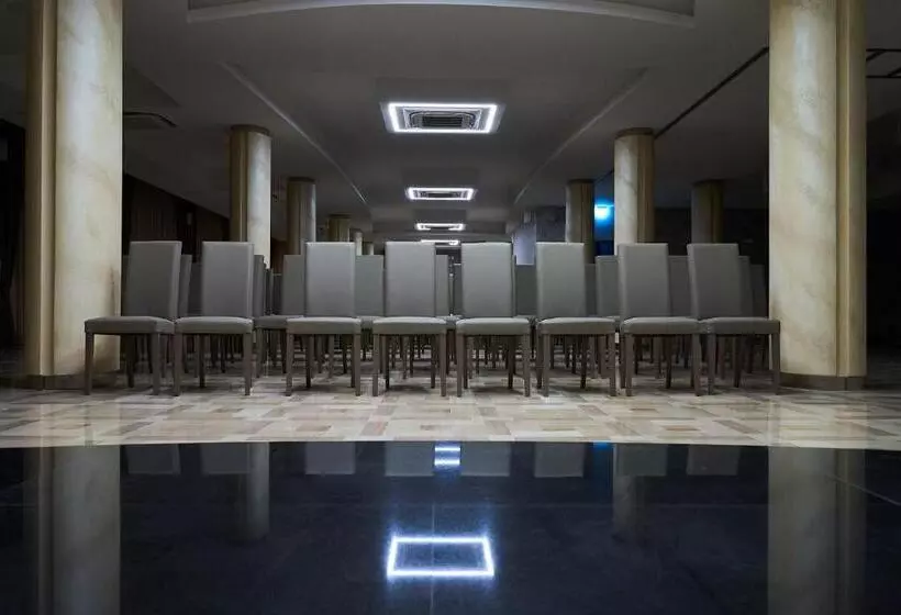 Hotelli La Casa Del Pellegrino