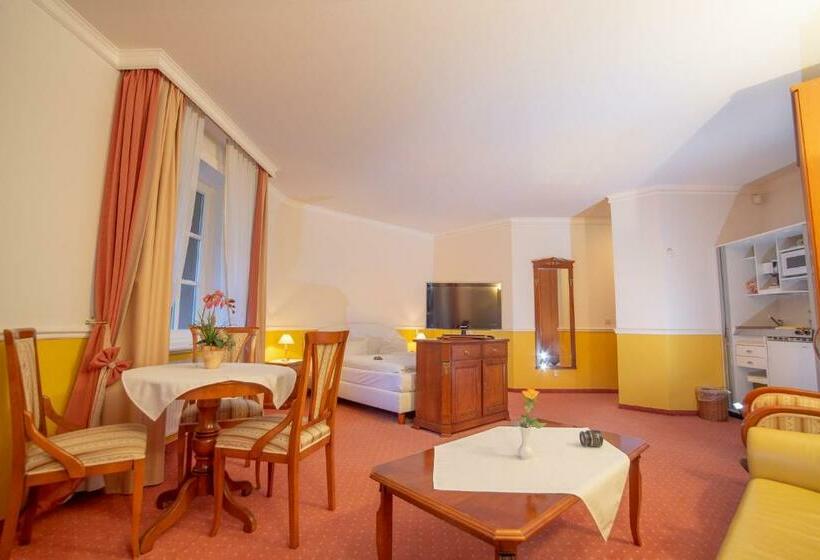 فندق Residenz Rennhack