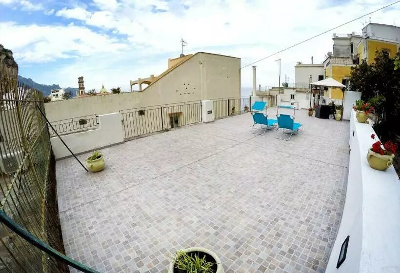 پانسیون Nonna Enza Apartment