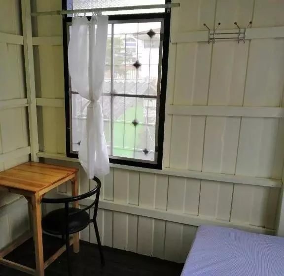 پانسیون Orchid Guest House