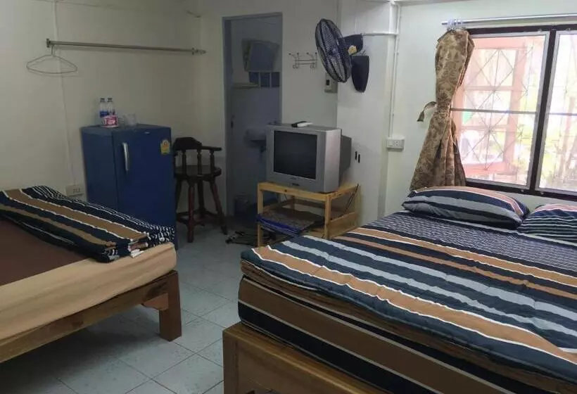 پانسیون Orchid Guest House