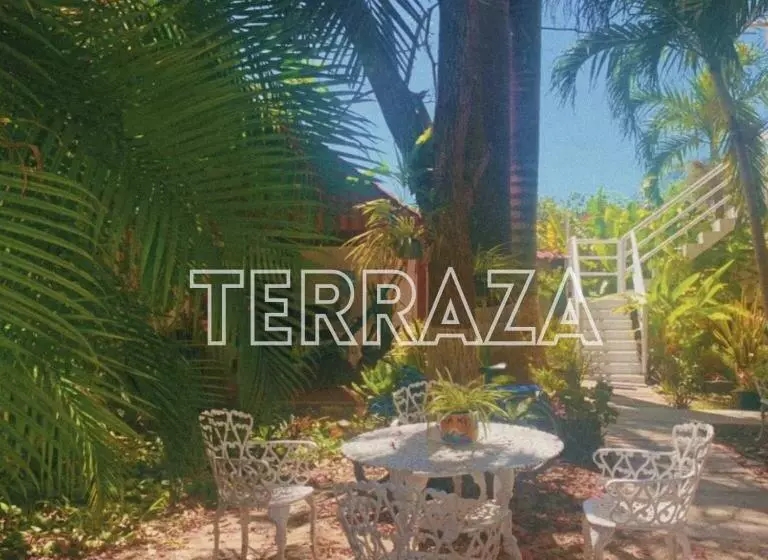ユースホステル Posada Las Brisas