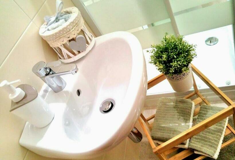 B&b L Angolo Fiorito