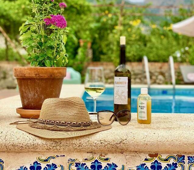 민박 Casa De Los Lirios