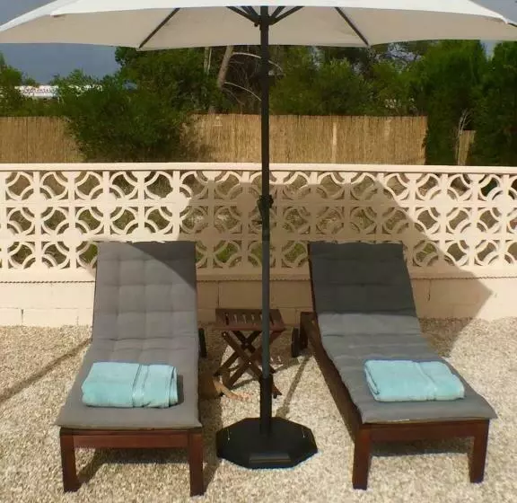 ベッドアンドブレックファースト Casa De Los Lirios