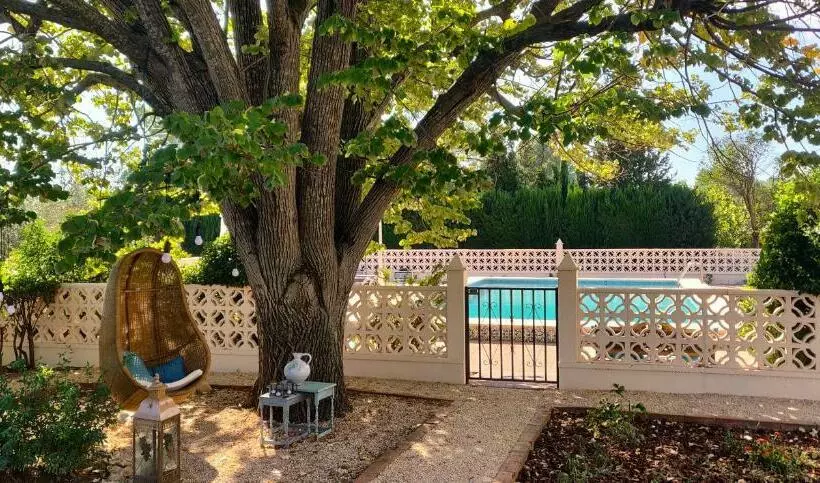 ベッドアンドブレックファースト Casa De Los Lirios