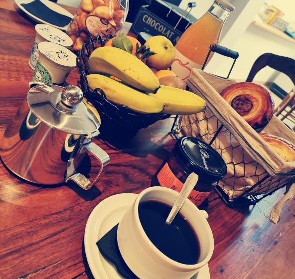 ベッドアンドブレックファースト Chambres D Hôtes Les Peschiers