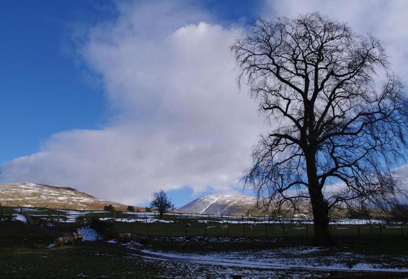 酒店 Ullathorns Farm