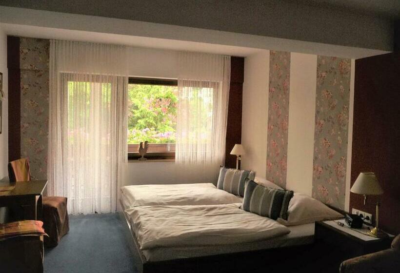 Отель Woiler Hof Garni