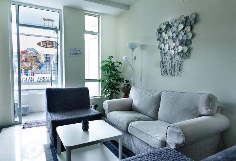 פנסיון Casa Casa