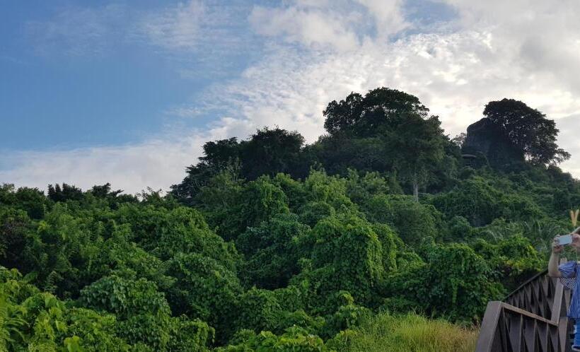 פנסיון Casa Casa