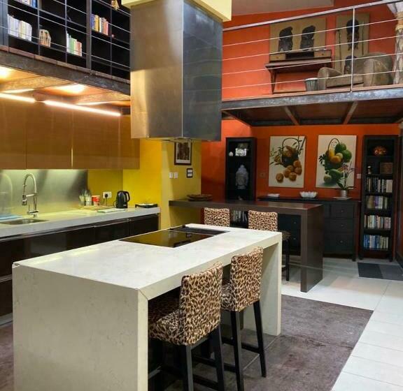 پانسیون Sliema La Loggia Suites