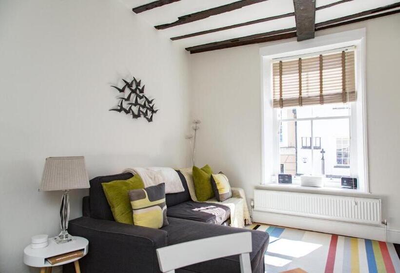 The Hugo   Hotel Concept Canterbury