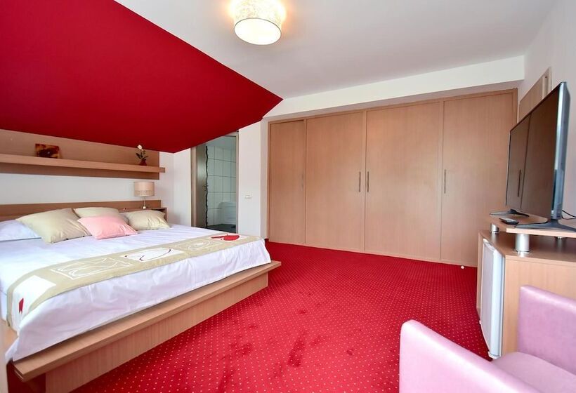 مبيت وإفطار Greenwood Residence