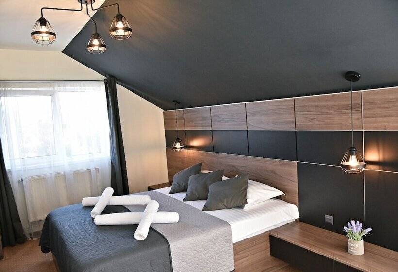 مبيت وإفطار Greenwood Residence