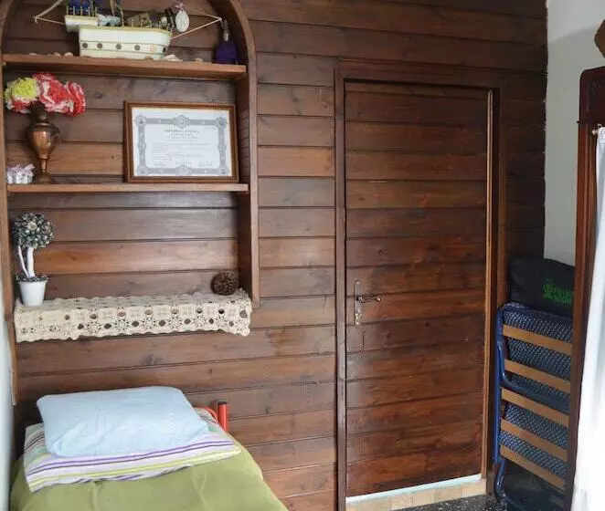 تختخواب و صبحانه La Castellana Una Finestra Sul Mare  Air Conditioned