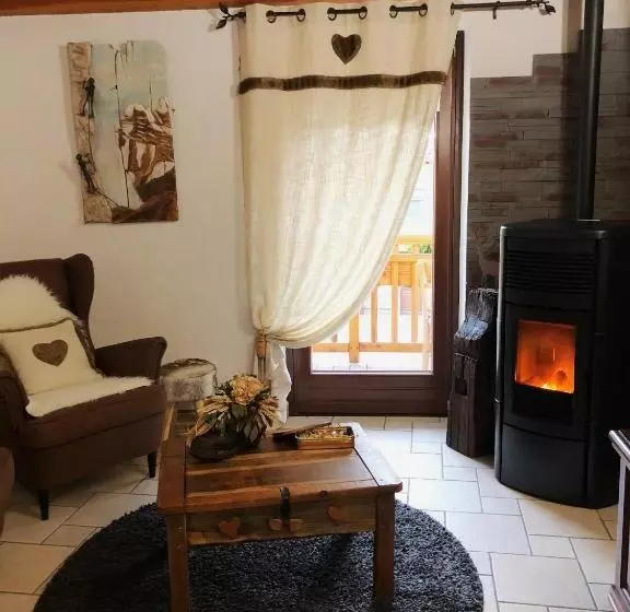 تختخواب و صبحانه La Chambre Des Rêves