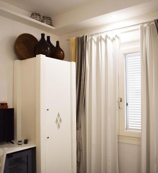 مبيت وإفطار Lughia