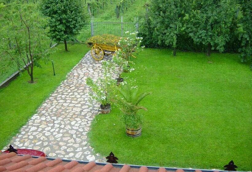 민박 Nitt Pince és Panzió