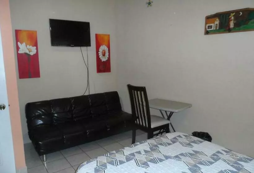 هتل Internacional Malitsin