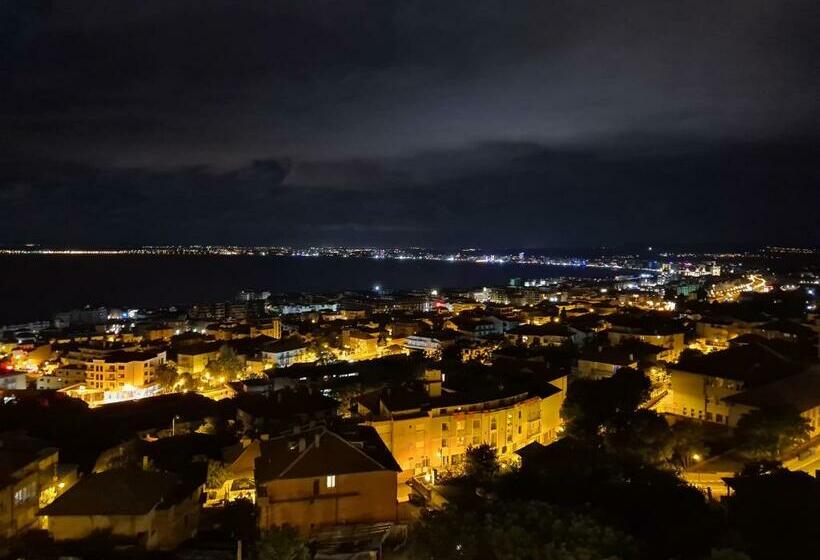 هتل Sea View Hills