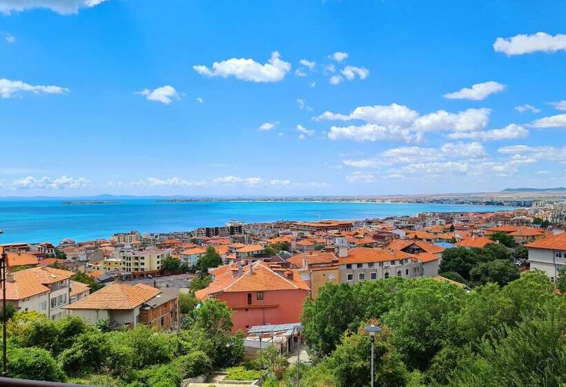 هتل Sea View Hills