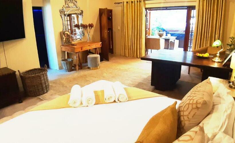 Pensão Pretoria House