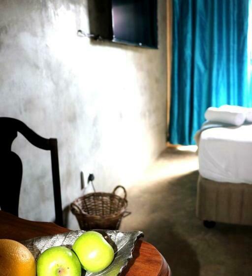 Pensão Pretoria House