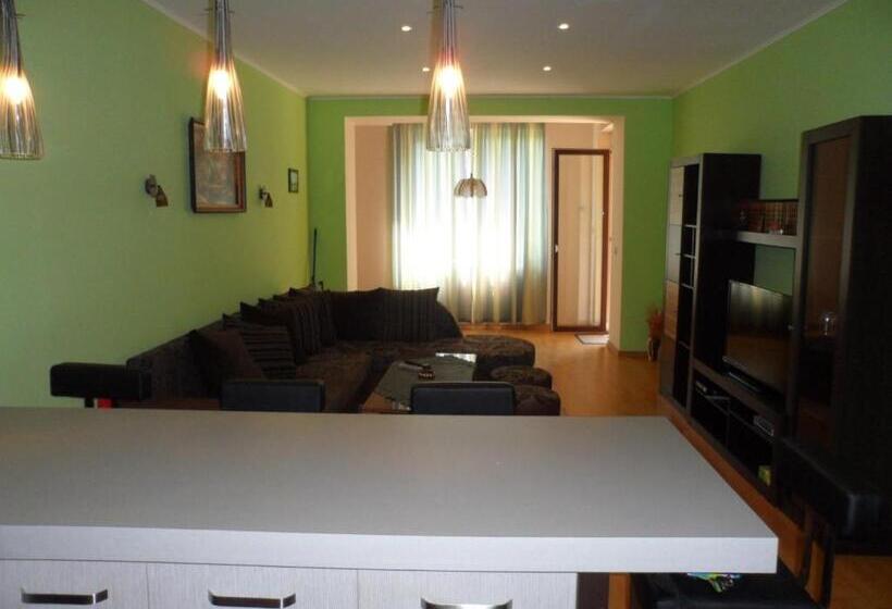 Privates, Schönes Und Grosses Appartement In Goldstrand