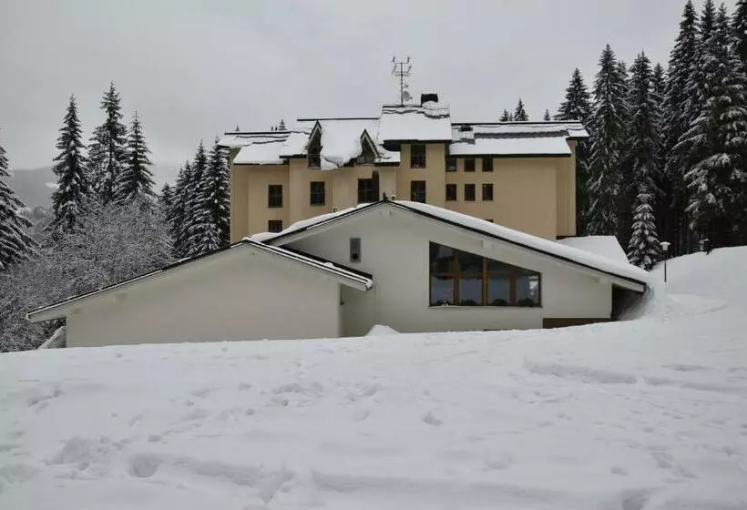 Skiresort Pec Poustevnik