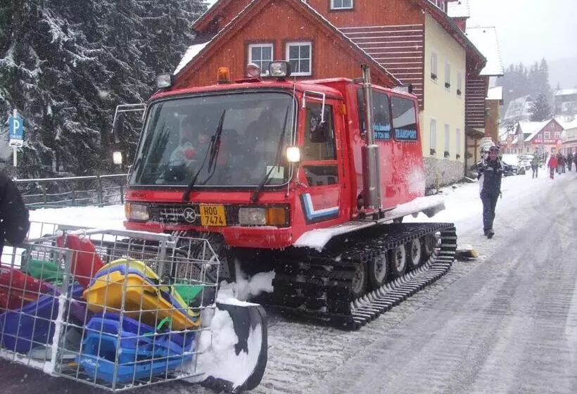 Skiresort Pec Poustevnik
