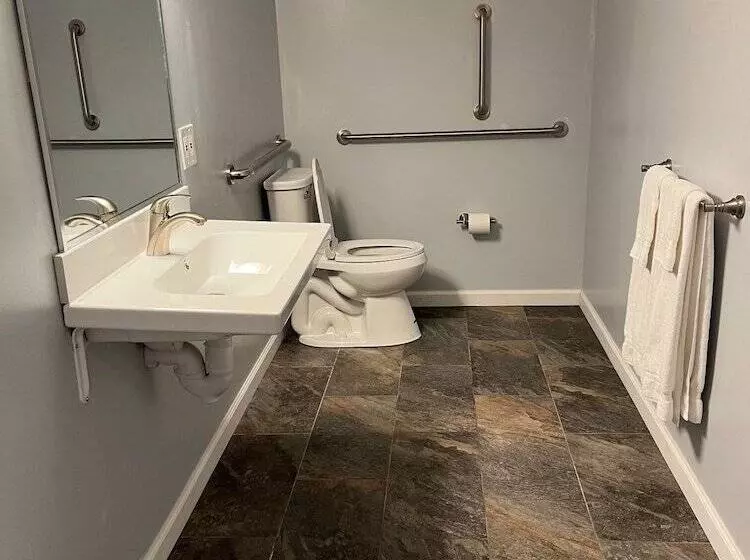 Retkeilymaja Nightshade Inn & Gardens