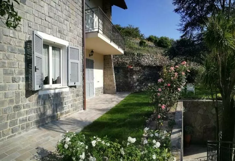 ベッドアンドブレックファースト Castelli In Aria