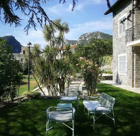 ベッドアンドブレックファースト Castelli In Aria