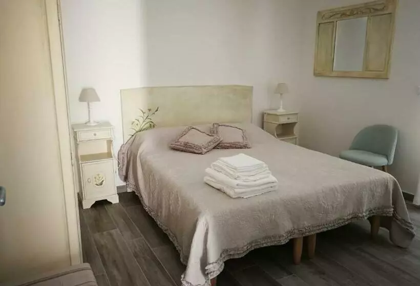 ベッドアンドブレックファースト Castelli In Aria